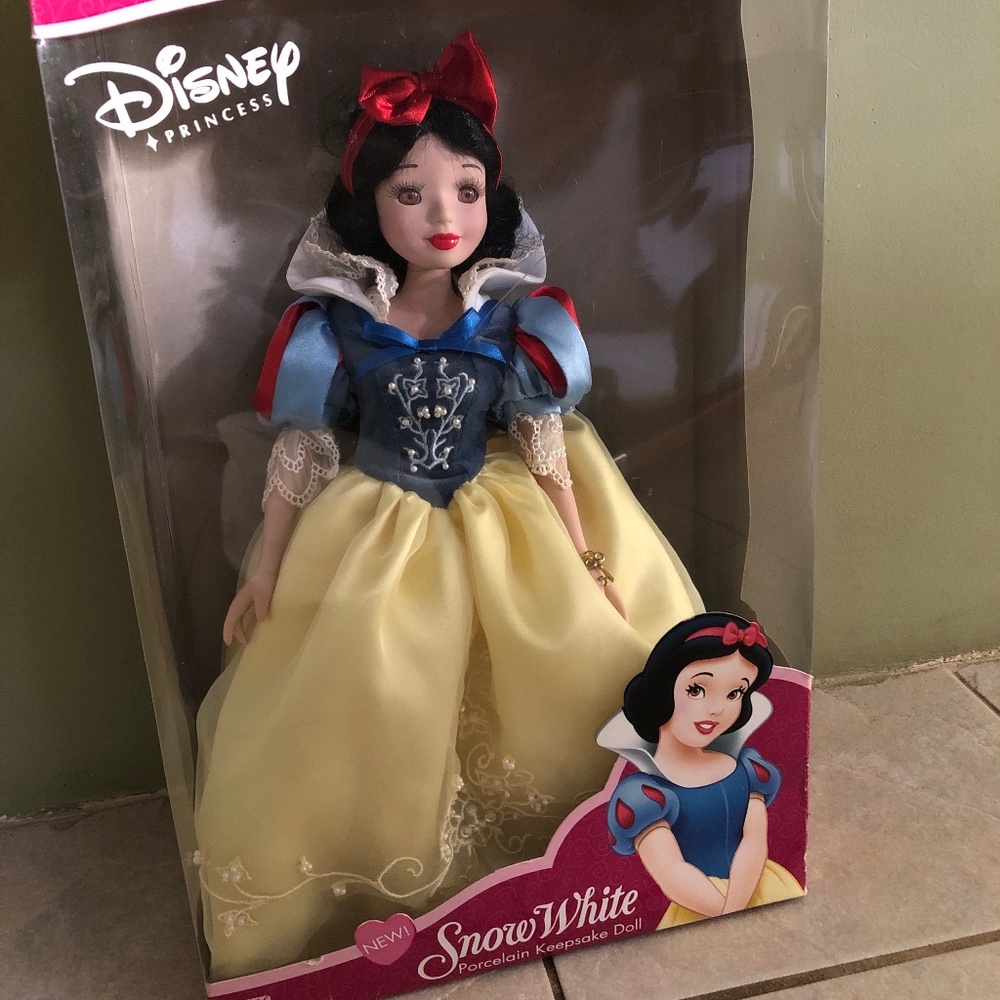 SnowWhite Porcelain Keepsake Doll